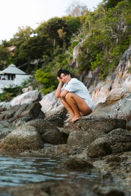 VIOLET BASIC OVERSIZE TEE