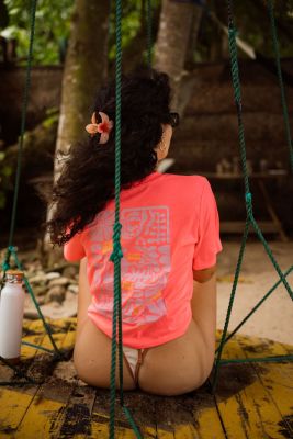 CAMISETA DE MUJER FLOW FUCSIA CROPPED