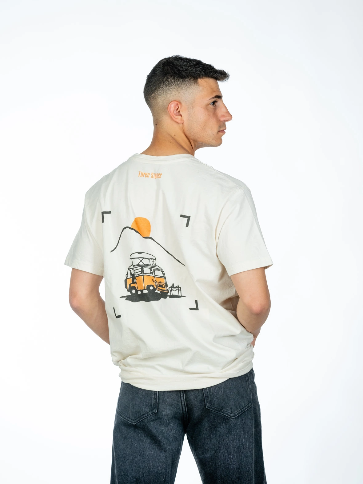 NATURAL CAMPER TEE