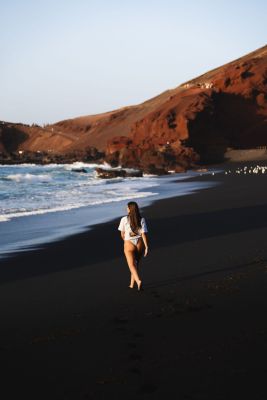 HEATHER GREY CAMPER TEE