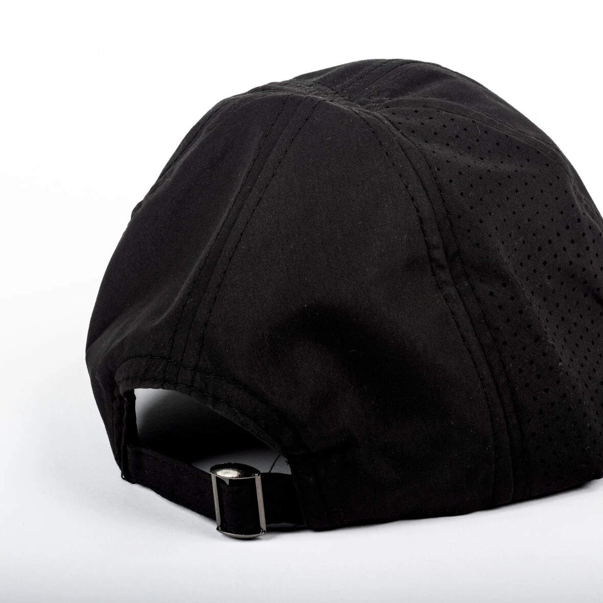 4ELEMENT WATERPROOF BLACK CAP