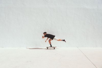 BLACK BASIC OVERSIZED TEE